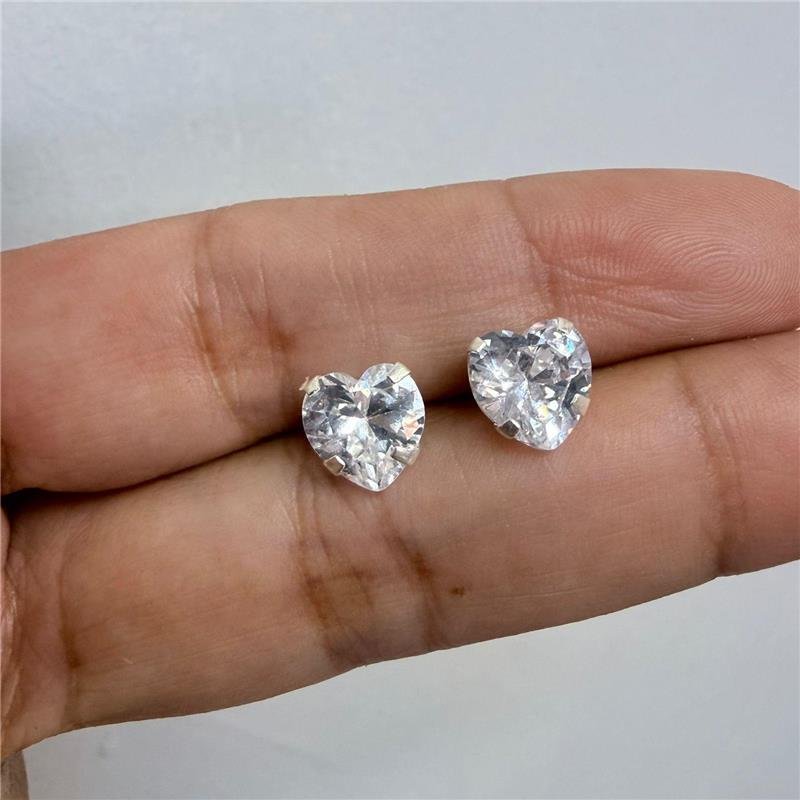 BRINCO 8MM PONTO DE LUZ CORAÇAO