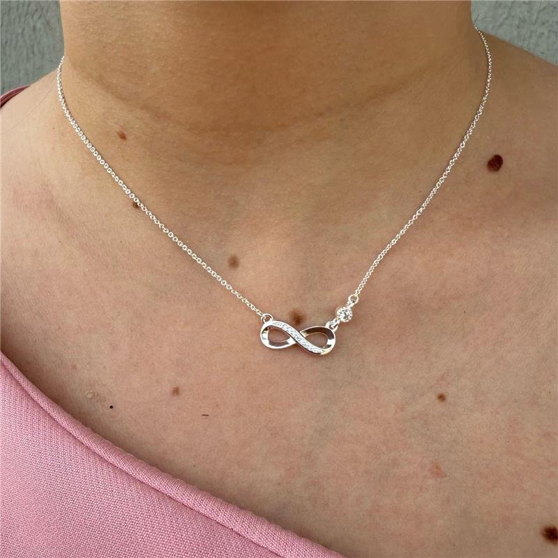 COLAR CARTIER INFINITO CRAVEJADO