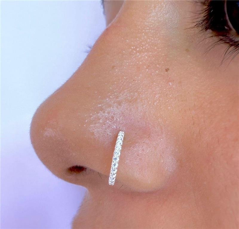 PIERCING ARGOLA CRAVEJADA