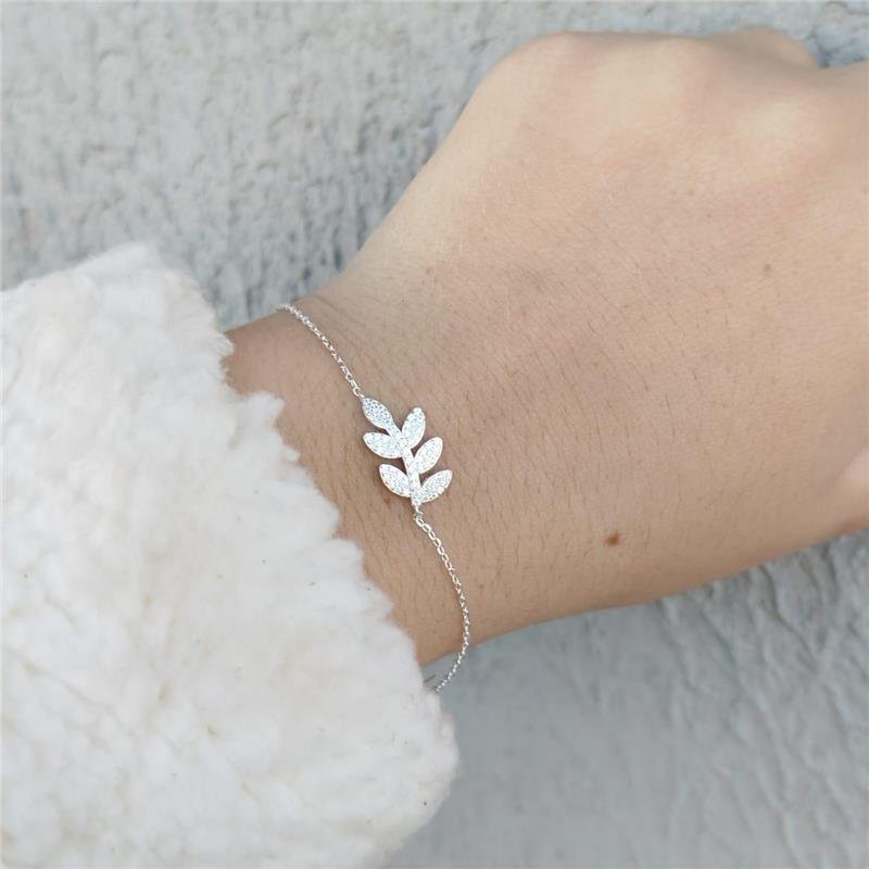 PULSEIRA FOLHAS CRAVEJADA