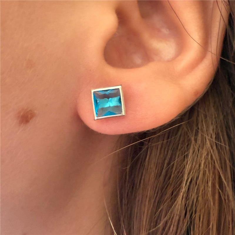 BRINCO QUADRADO AZUL