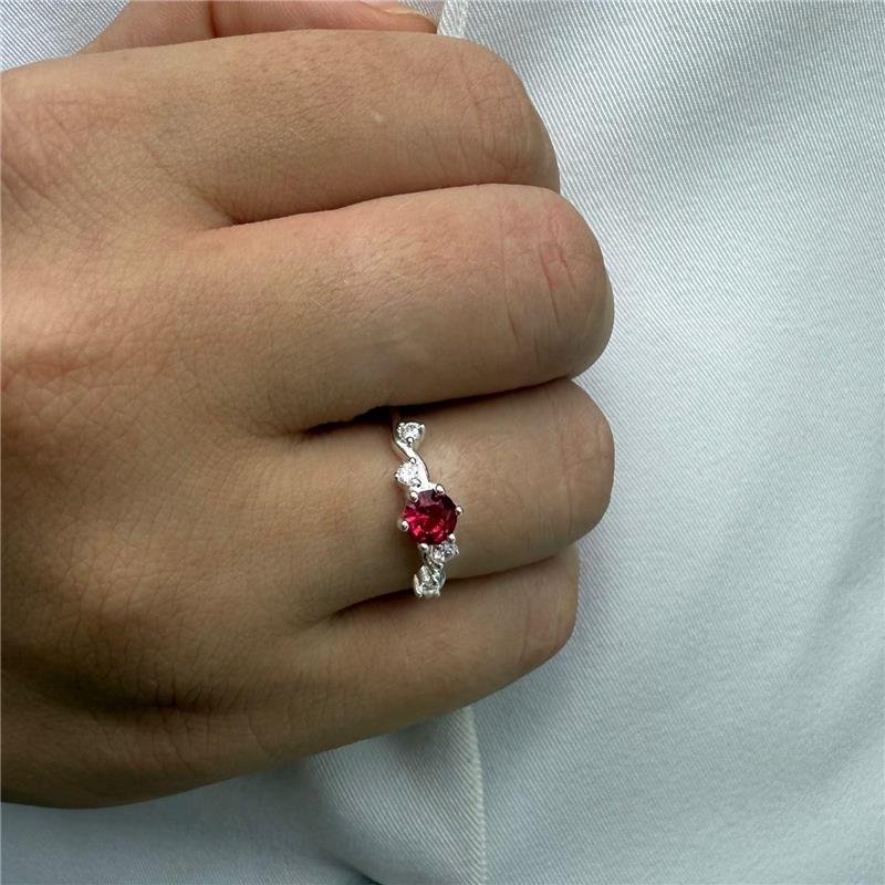 ANEL REDONDO CEREJA CRAVEJADO 