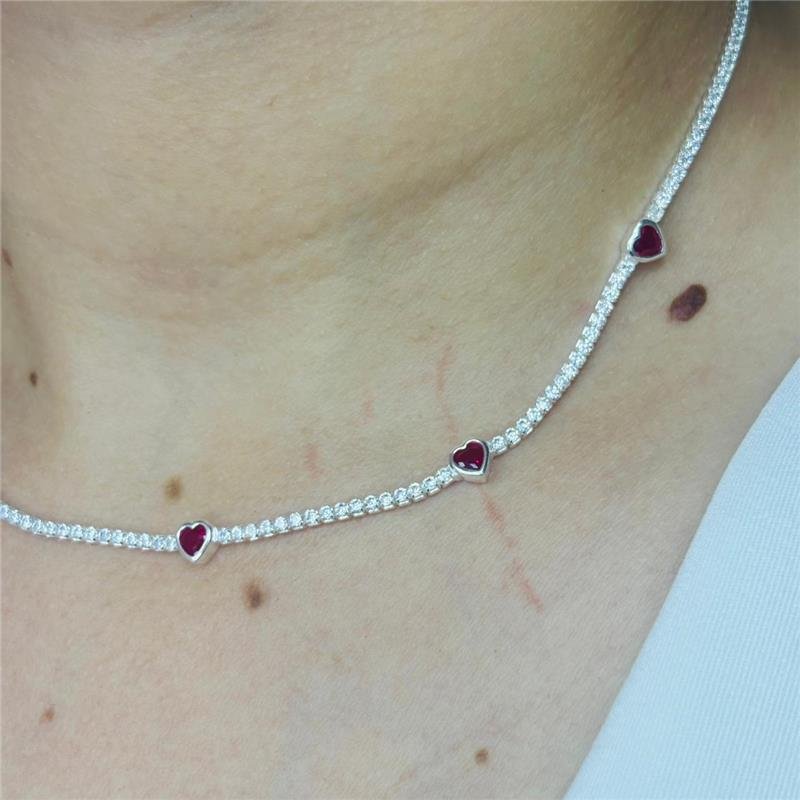 COLAR CRAVEJADO CORAÇÕES CEREJAS 