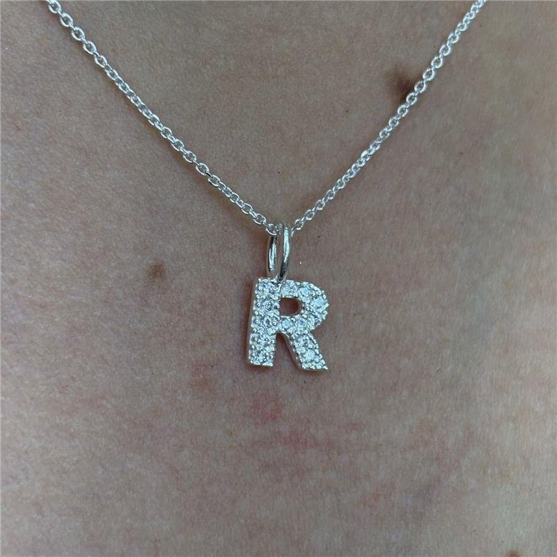 COLAR CARTIER LETRA R
