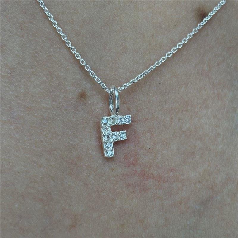 COLAR CARTIER LETRA F