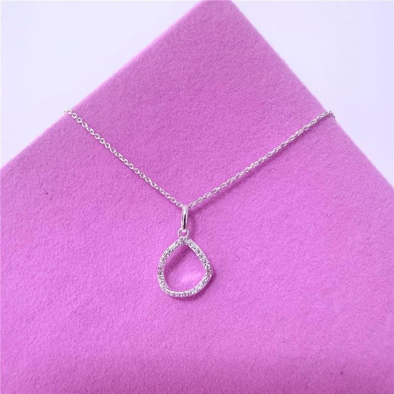 COLAR CARTIER OVAL CRAVEJADO