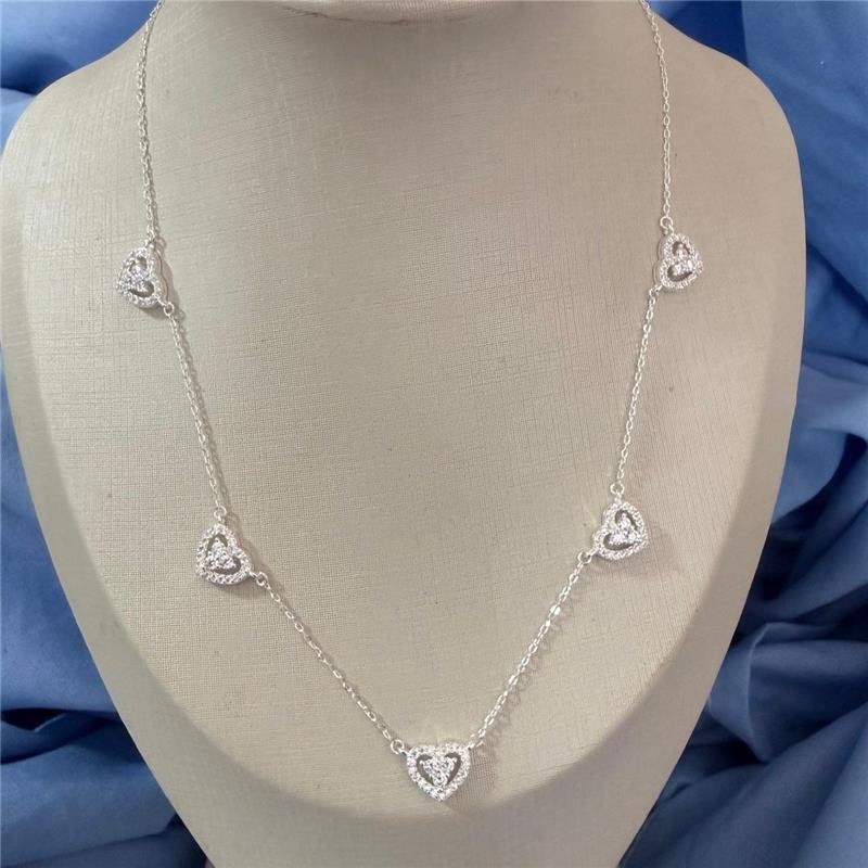 COLAR TIFANY CORAÇÕES