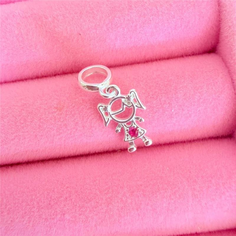 BERLOQUE MENINA COM PONTO DE LUZ ROSA