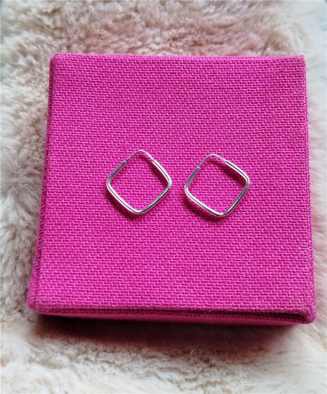 ARGOLA QUADRADA FIO REDONDO