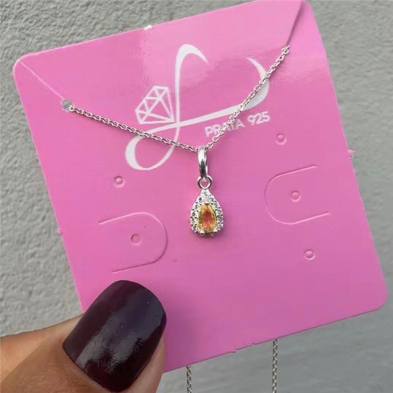 COLAR GOTA CRAVEJADA AMARELA