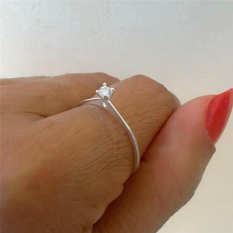 SOLITARIO FINO