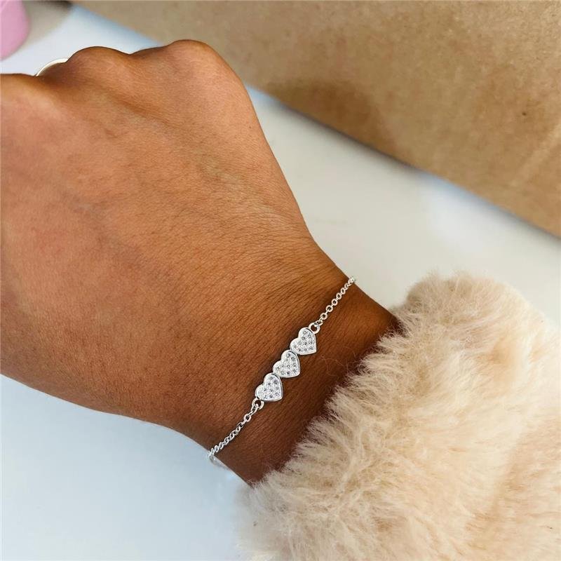PULSEIRA 3 CORAÇÕES CRAVEJADA 